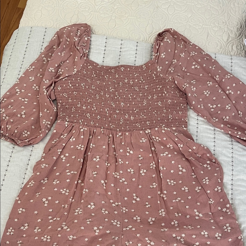 REDUCED!! American Eagle Outfitters Pink Floral Romper